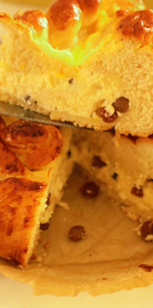 pască tradițională cu brânză dulce